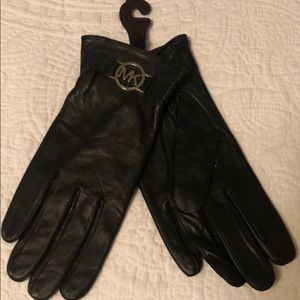 Michael Kors Accessories - Michael kors Michael Kors Accessories - Michael kors